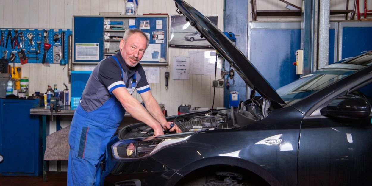 Heinfried Hering - Mechatroniker